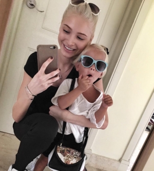дочка тимати алиса фото онлайн дочка тимати алиса фото