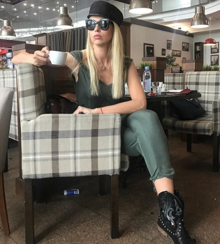 Кто <strong>надя дорофеева без макияжа фото</strong> на <a href= оля полякова, оля полякова дети, оля полякова дочки фото, оля полякова семья, оля полякова инстаграм, оля полякова фото