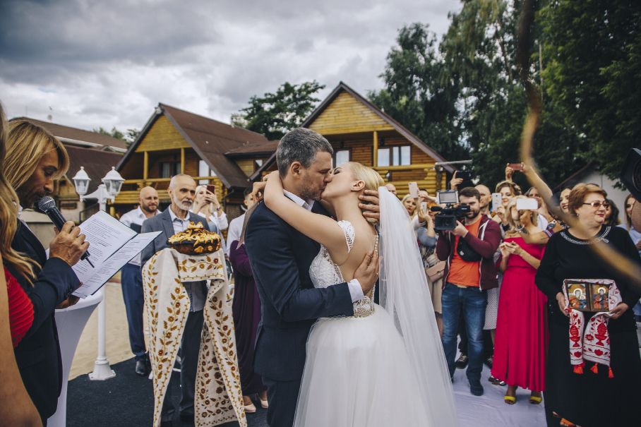 Лучшая свадьба лета: Тоня Матвиенко и Арсен Мирзоян поделились новыми фото