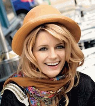 Миша Бартон