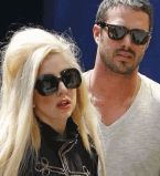 Леди Гага и Тейлор Кинни