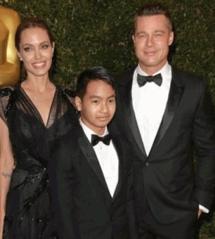 Анджелина Джоли и Брэд Питт 1