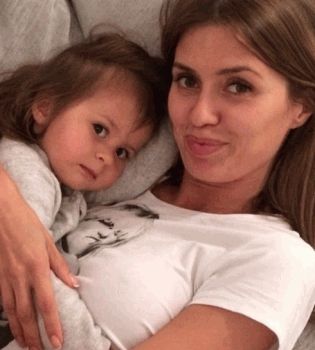 Виктория Боня и дочь