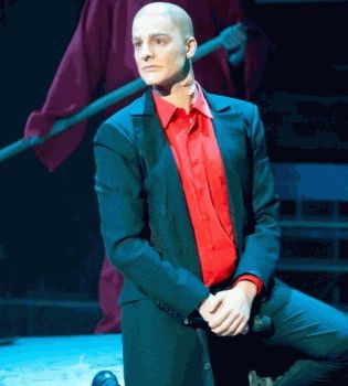 Владимир Дантес как две капли