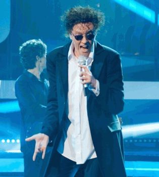 Оля Полякова в образе Лепса