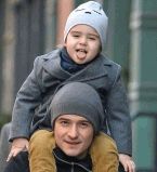 Орландо Блум сын 1