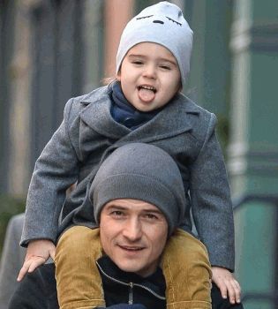 Орландо Блум сын 1