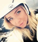 Девушка Блонда