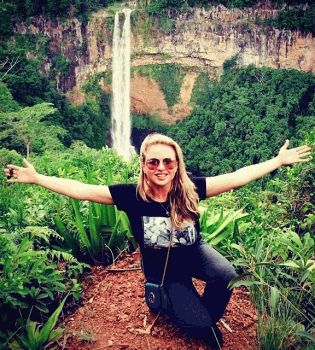 Анна Семенович новое