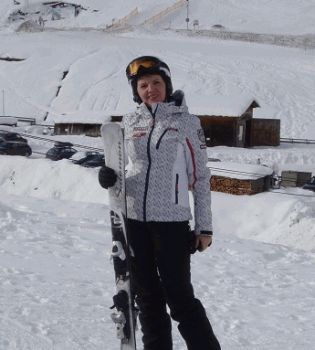 Елена Фроляк