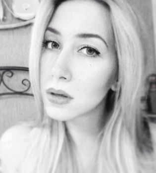 дочь Снежаны Егоровой Анастасия