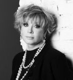 Вера Алентова