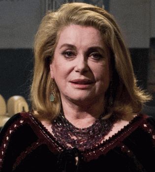 Катрин Денев