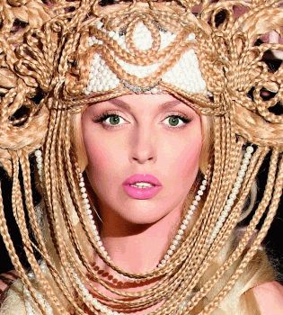 Оля Полякова 1