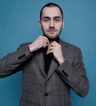 Рожден Ануси