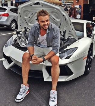 Максим Чернявский