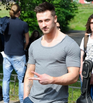 Хочу до Меладзе