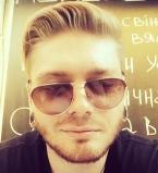 Александр Кривошапко стрижка