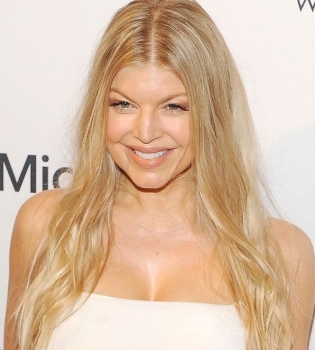 Ферги на amfAR Inspiration Gala