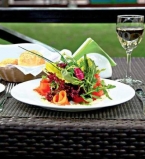 Салат с лососем