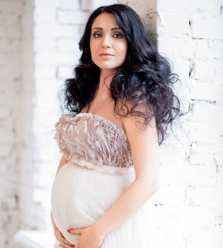 Ангелина Завальская беременная