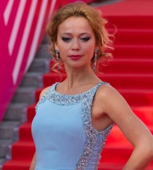 Елена Захарова беременна