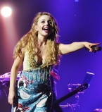 Тина Кароль платье Miu Miu Haute Couture