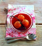 Абрикосы в вине