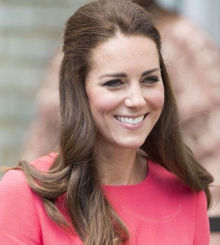 Кейт Миддлтон покоряет своей красотой