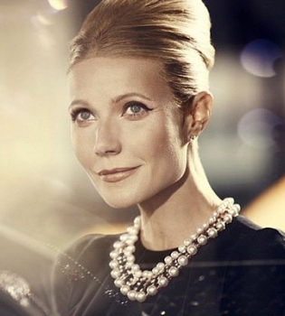 Гвинет Пэлтроу в рекламе Max Factor