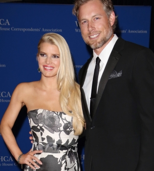 Джессика Симпсон вышла замуж