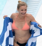 Камерон Диаз показала фигуру в бикини