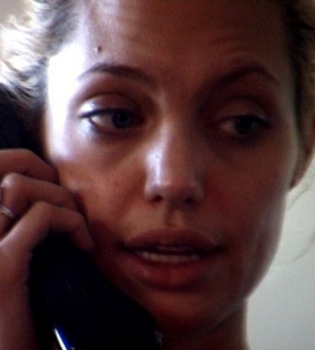 Анджелина Джоли под действием героина