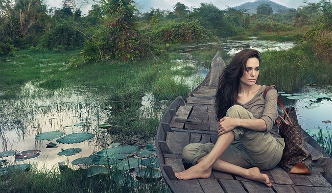 Анджелина Джоли в рекламе Louis Vuitton