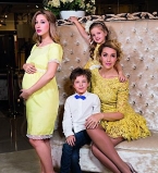 Снежана Егорова и ее дети в фотосессии для Viva!