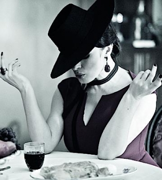 Надежда Мейхер в фотосессии для Viva!