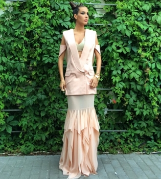 Кети Топурия удивила своим нарядом