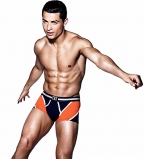 Криштиану Роналду в новой фотосессии