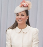 Кейт Миддлтон в элегантном наряде