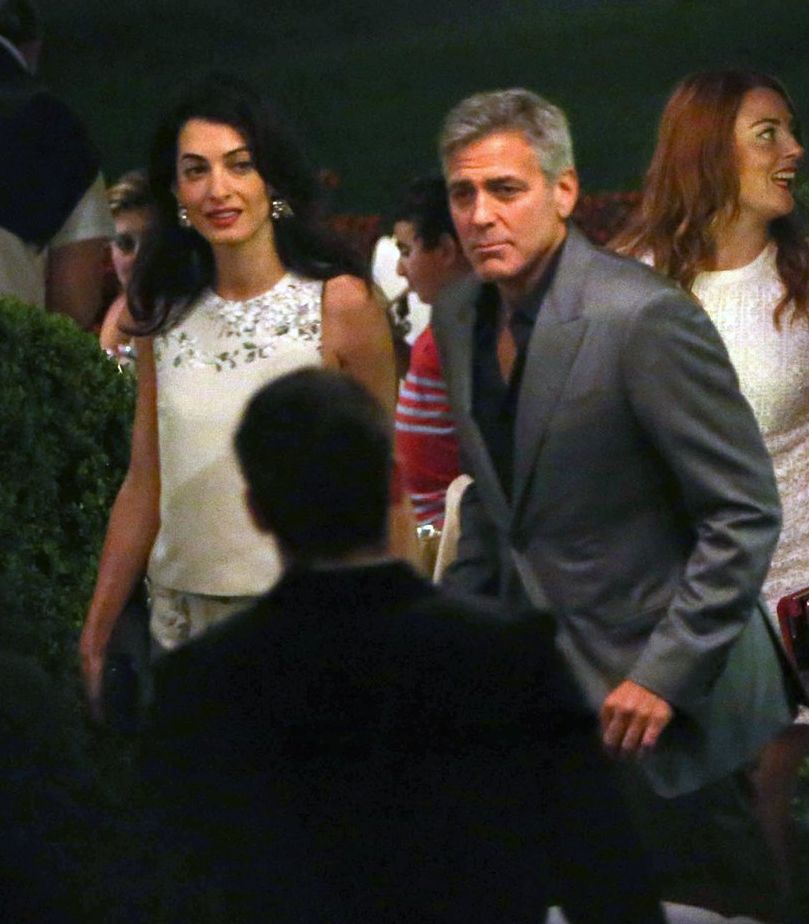 Джордж Клуни и Амаль Аламуддин не могут оторваться друг от друга