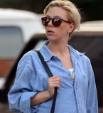 Скарлетт Йоханссон показала свой беременный животик