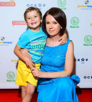 Алла Мазур с сыном