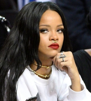 Рианна и Крис Браун встретились на баскетбольной игре