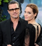 Анджелина Джоли и Брэд Питт поженились