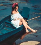 Аня Добрыднева снялась в патриотичном фотосете