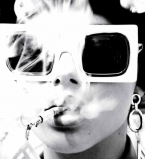 Адриана Лима демонстрирует короткую стрижку