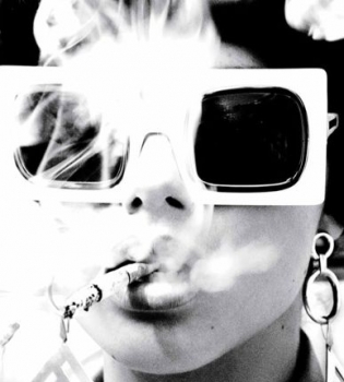 Адриана Лима демонстрирует короткую стрижку