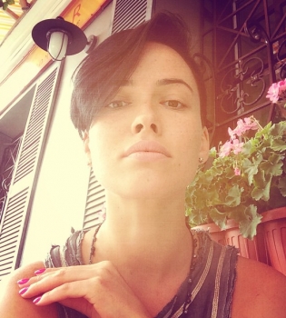 Даша Астафьева поделилась пикантным фото