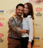 Эктор Хименес-Браво с девушкой