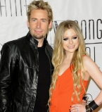 Аврил Лавин разводится с мужем